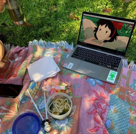 spring aesthetic Picnic Date, Photographie Inspo, Decoration Photo, After Life, Spring Aesthetic, Spring Vibes, Summer Bucket Lists, Summer Bucket, Alam Yang Indah