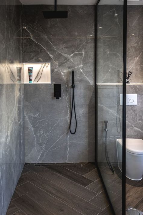 Black Quartz Shower Walls, Anthracite Tiles Bathroom, Black And Grey Marble Bathroom, Black Matte Tile Bathroom, Bathrooms Marble Tile, Grey Marble Shower Tile, Grey Marble Shower Walls, Bathroom Tile Ideas Marble, Grey Washroom Tiles