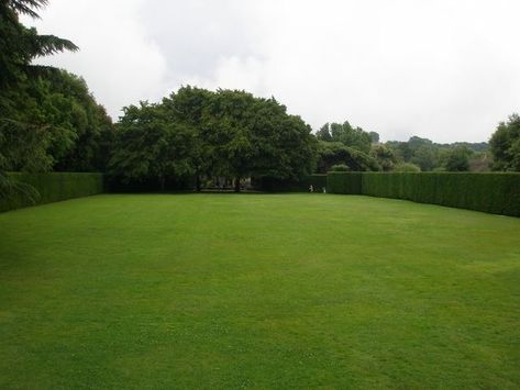 Ireland Farm, Wedding Gardens, Estate Gardens, Landscaping Design Ideas, Dinner Host, Fotografi Digital, Josh Beauchamp, Lawn And Landscape, Countryside House