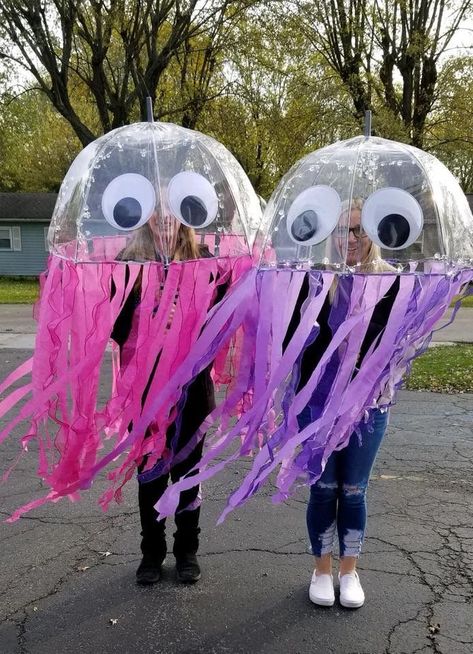 Decorate Tv Wall, Veselý Halloween, Läskig Halloween, Jellyfish Costume, Jellyfish Decorations, Teacher Costumes, Halloween Fest, Homemade Halloween Costumes, Diy Halloween Costumes Easy