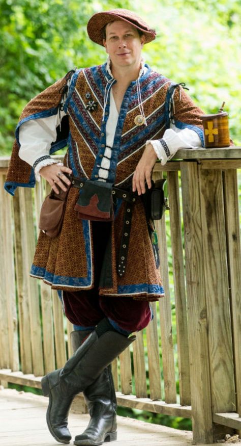 Scarborough Fair Tx Renaissance festival men's costume Rennaisance Outfits Men, Ren Faire Costume Men, Mens Garb, Fair Outfit, Ren Faire Outfits, Ren Faire Costume, Scarborough Fair, Fair Outfits, Ren Fair