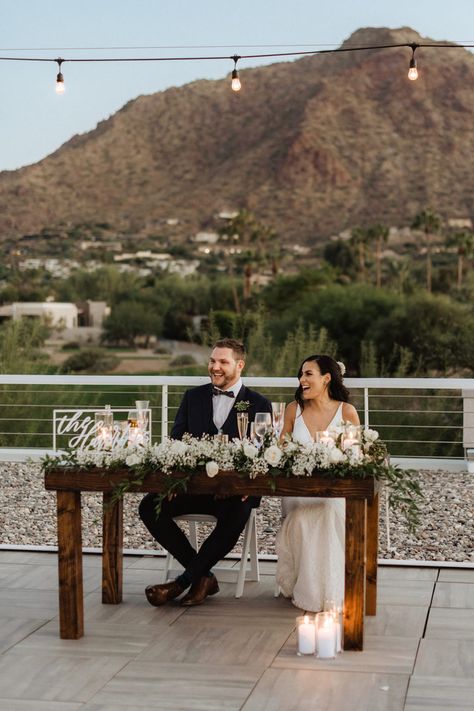 Reception Garland, Sweetheart Table Garland, Rustic Sweetheart Table, Modern White Wedding, Sweetheart Table Flowers, Sweetheart Table Decor, Table Garland, Sweetheart Table Wedding, White Wedding Flowers