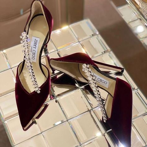 Red Velvet Heels, Classy Heels, Velvet High Heels, Fancy Heels, Heels Aesthetic, Cute Shoes Heels, Jimmy Choo Heels, Red High Heels, Heels Classy