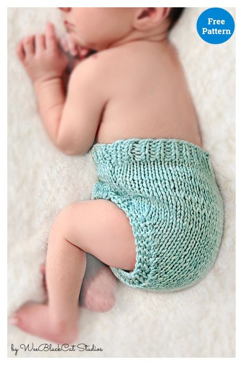 10+ Baby Pants Diaper Cover Knitting Patterns Diaper Cover Pattern, Baby Boy Knitting Patterns, Doll Clothes Patterns Free, Baby Boy Knitting, Knitted Baby Clothes, Baby Bloomers, How To Start Knitting, Baby Diaper, Baby Pants