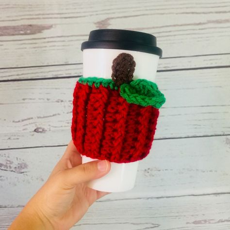 Crochet Teacher Gifts, Cup Cozy Crochet Pattern, Apple Cup, Cup Cozy Pattern, Crochet Apple, Coffee Cozies, Crochet Mug Cozy, Crochet Coffee Cozy, Crochet Coffee