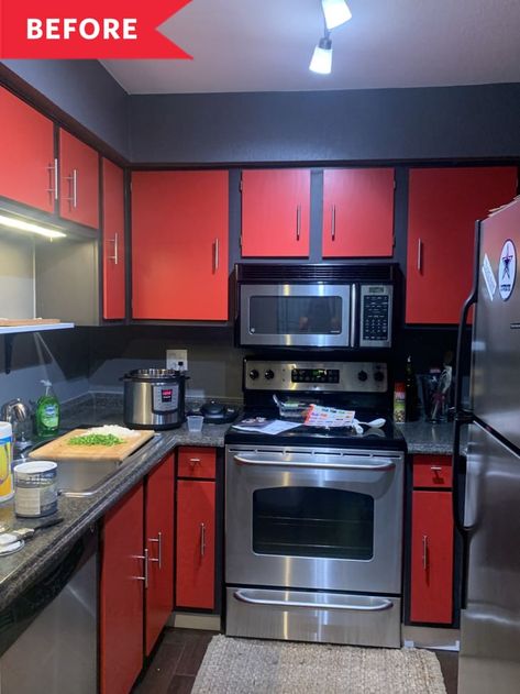 Red And Black Kitchen Cabinets, Black And Red Kitchen Ideas, Red Cabinets Kitchen, 2 Toned Kitchen Cabinets, Red Kitchen Design, Red And Black Kitchen, Mobile Home Kitchen Cabinets, Red Kitchens, Red Kitchen Walls