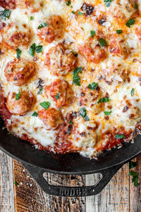 Ground Chicken Recipes Healthy, Chicken Parm Meatballs, Chicken Parmesan Meatballs, Chicken Meatball, Parmesan Meatballs, Chicken Meatball Recipes, Ground Chicken Recipes, Chicken Parm, Chicken Meatballs