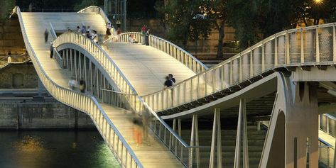 6 Pedestrian Bridges Of Paris | Paris Insiders Guide Bridge Over Water, Bridge Over Troubled Water, Island House, Bridge Design, Pedestrian Bridge, A Bridge, Urban Planning, Civil Engineering, Landscape Architect