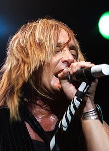 Kevin DuBrow, lead singer of Quiet Riot Kevin Dubrow, Quiet Riot, Best Guitar Players, Heavy Metal Music, Heavy Metal Bands, Van Halen, Metal Band, Over Dose, Guitar Player