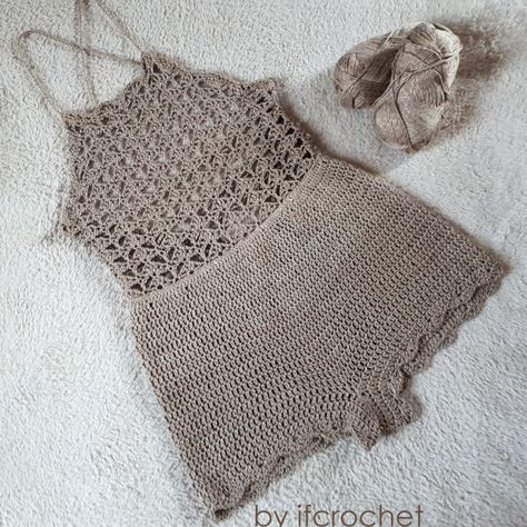 This romper is really amazing. I love the drape of the yarn as it is like my second skin, that is why I would advise you to use yarn that has drape (linen and viscose blends). It is great as a swimsuit cover-up, or for a chilling in a hot weather with cute bralette or crop top under. This pattern is for shorts and romper. Romper Pattern Women's, Crochet Romper Womens, Crochet Jumpsuit, Crochet Shorts Pattern, Crochet Jumpsuits, Crochet Beach Dress, Crochet Romper, Romper Pattern, Womens Jumpsuits