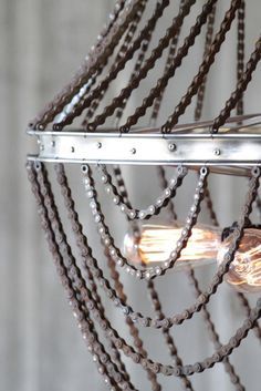 Kattokruunu Diy, Chain Chandelier, Diy Luminaire, Diy Lampe, Bicycle Wheel, Bicycle Chain, Diy Chandelier, Bicycle Art, Bike Chain