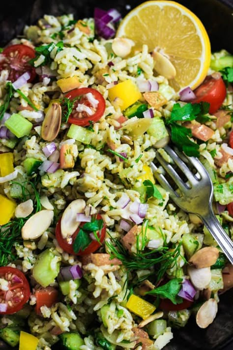 This Simple Brown Rice Salad is an easy recipe for any August barbecue, potluck, picnic or informal gathering #easy #ricesalad #glutenfree #potluck Brown Rice Salad Recipes, Simple Couscous Recipes, Brown Rice Cooking, Pesto Vinaigrette, Couscous Recipe, Rice Salad Recipes, Brown Rice Salad, Brown Rice Recipes, Couscous Recipes