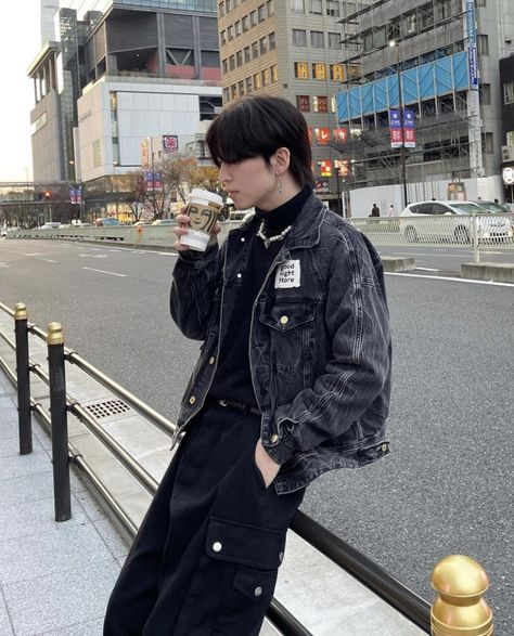 Male Edgy Outfits, Edgy Outfits Male, Men’s Japanese Street Fashion, Japanese Aesthetic Outfits Men, Fancy Outfits Male, Mens Designer Outfits, Fancy Boy Outfits, Fancy Casual Outfits Men, Japanese Style Outfits Men