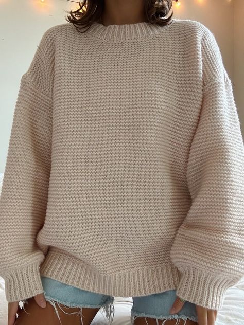 OVERSIZED CHUNKY SWEATER – Olive Lynn Olive Lynn, Oversized Chunky Sweater, Chunky Oversized Sweater, Knit Pullover, Chunky Sweater, Knitted Pullover Sweaters, Hat Designs, Knitted Pullover, Pullover Sweater