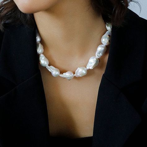 Large Baroque Pearl Necklace🔥🔥🔥 Detail: https://peetty.com/products/large-baroque-pearl-necklace-artificial-crystal #peetty #jewelry #pearljewelry #baroquepearljewelry #baroquepearl #newarrival #Necklace Large Baroque Pearl Necklace, Baroque Pearl Jewelry, Baroque Pearls Jewelry, Modern Baroque, Baroque Pearl Necklace, October 27, 2024 Vision, Baroque Pearls, Pearl Jewelry