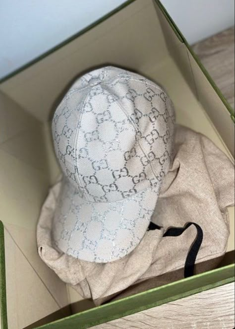 Hat Men Outfit, Gucci Hats, Gucci Cap, Dope Hats, Gucci Hat, Mens Accessories Fashion, Sims Cc, Mens Streetwear, Hats For Men