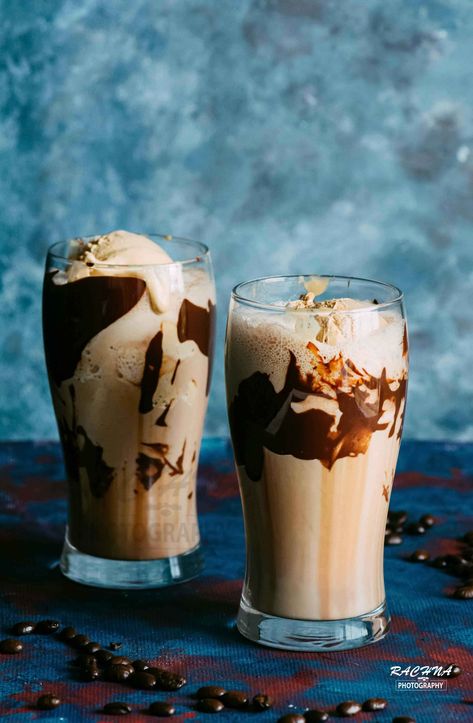 Coffee Milkshake Recipe, Cold Coffee Recipe, Mango Iced Tea, Coffee Ice Cream Recipe, Slushy Drinks, Cold Drinks Recipes, Coffee Milkshake, Cold Brew Iced Coffee, Mocha Recipe