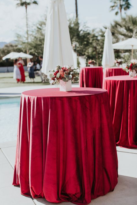 This Modern Romantic Wedding at The Polo Villas Mixes Cool and Warm Colors in the Prettiest Fashion Red Table Cloth Decorations, Traditional Red Party Sets, Red Tablecloth Wedding, Elegant Red Fabric For Wedding, Red Cocktail Table Decor, Elegant Red Wedding Fabric, Designer Red Party Set, Small Floral Centerpieces, Red Table Cloth