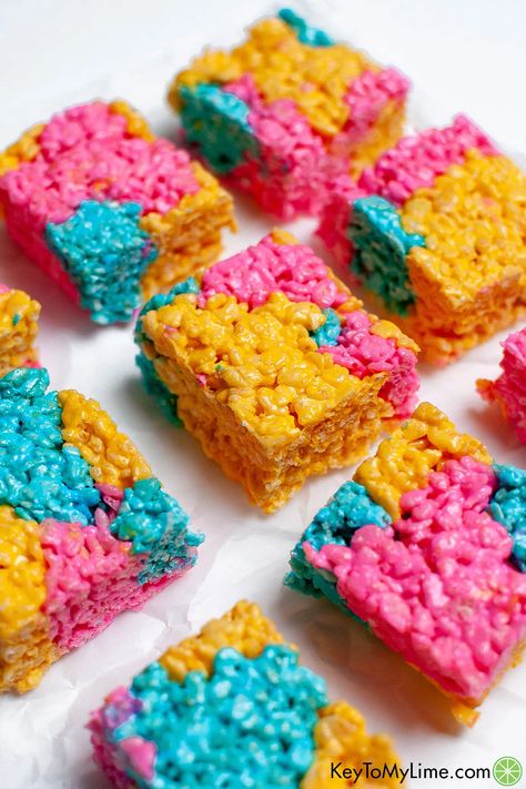 These ​​Peeps Rice Krispie Treats are such a fun and delicious Easter treat! Use multi-colored Peeps Marshmallow Chicks for a pretty and festive dessert. #PeepsRiceKrispieTreats #EasterPeepsRiceKrispieTreats #PeepsRiceKrispieTreatsRecipe KeyToMyLime.com Peeps Rice Krispie Treats, Peeps Marshmallow, Rice Krispie Treats Recipe, 8x8 Pan, Krispie Treats Recipe, Festive Desserts, Cup Of Rice, Rice Krispie Treats, Rice Krispie