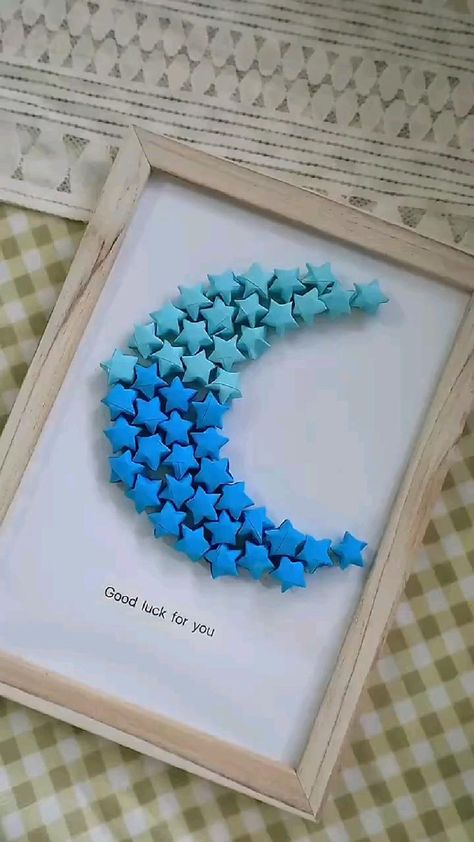 Little paper stars craft in 2022 | Paper crafts, Origami art, Paper crafts diy Hadiah Diy, Vika Papper, Kraf Kertas, Aktiviti Kanak-kanak, Kartu Valentine, Folding Origami, Seni Dan Kraf, Kraf Diy, Hiasan Bilik