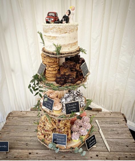 Wedding Cake Dessert Tower, Wedding Cake With Cookies, Wedding Cookie Tower, Cookie Presentation, Book Lovers Wedding, Wedding Dessert Table Decor, Coastal Wedding Decor, Cake Alternatives, Cake Tower