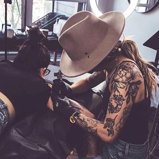 Tattoo Artist Aesthetic, Tattoo Artist Quotes, Girl Neck Tattoos, Model Tattoo, Dibujos Tattoo, Dragon Sleeve Tattoos, C Tattoo, Japanese Dragon Tattoos, Magic Tattoo