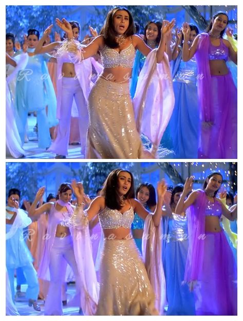 Rani Mukherjee Lehenga In K3g, 90s Bollywood Outfits Traditional, 2000s Lehenga, Bollywood Y2k Fashion, Bole Chudiyan Kareena Outfit, 90s Bollywood Lehenga, 2000s Indian Fashion, 90s Indian Fashion, Vintage Bollywood Outfits