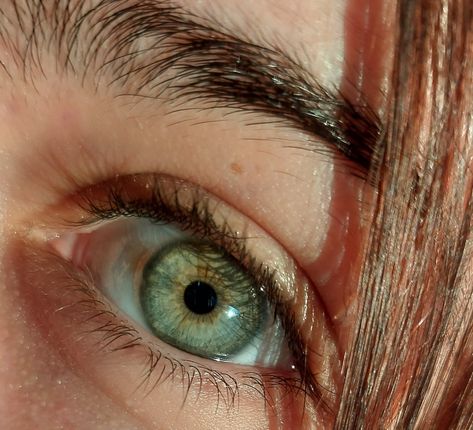 Jade Green Eyes, Rare Eyes, Aesthetic Eyes, Eye Photography, Natural Eyes, Event Outfit, Pretty Eyes, Green Eyes, Blue Eyes