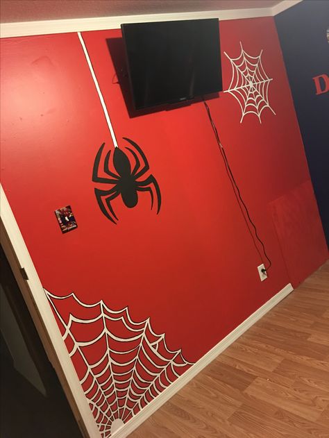 Spiderman Room Paint Ideas, Spider Man Bedroom Ideas Diy, Spiderman Bedroom Wall, Diy Spiderman Bedroom Decor, Spider Man Themed Room, Spiderman Wall Mural, Spiderman Wall Art Diy, Spider Man Bedroom Decor, Spiderman Accent Wall