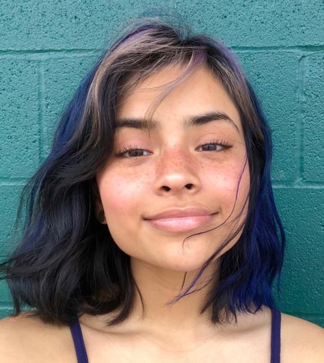 Dyed Wavy Hair, Face Practice, Short Blue Hair, Blue Black Hair, Dark Blue Hair, Haircuts Straight Hair, Face Photography, Tan Skin, Crystal Hair