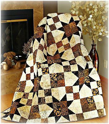 Black And White Quilt, Basic Quilt, Quilt Modernen, Classic Quilts, Quilt Care, Easy Quilt Patterns, Fall Quilts, Pdf Quilt Pattern, Star Quilt Patterns