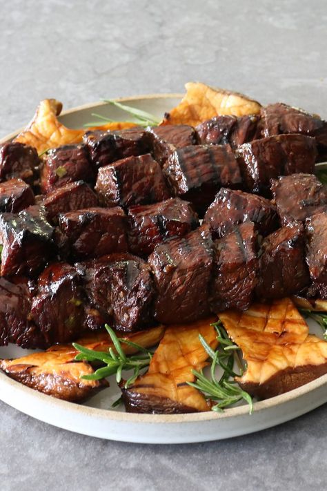 Grilled Balsamic Beef, Balsamic Beef Tips, Beef Kabobs On The Grill, Balsamic Steak, Grilled Beef Recipes, Grilled Recipes, Beef Skewers, Coconut Bowls, Chef John