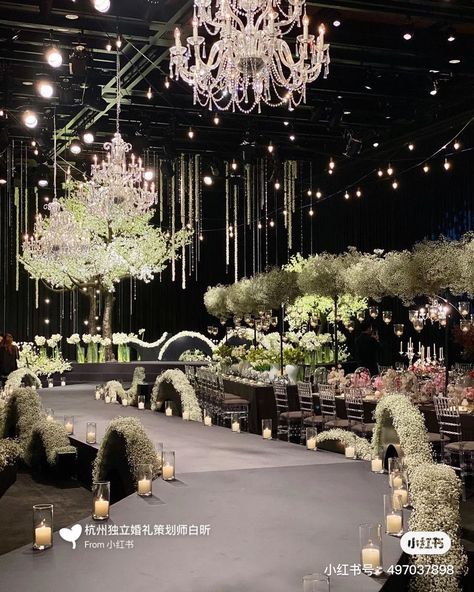 Korean Wedding Decorations Indoor, Korean Wedding Decorations, Wedding Ballroom Decor, Glamour Wedding Decor, Wedding Decorations Indoor, Indoor Wedding Decorations, Wedding Ballroom, Cocktail Party Decor, Wedding Venues Indoor