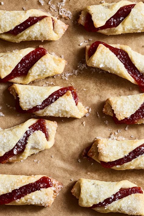 Guava and Cream Cheese Twists By Genevieve Ko YIELDAbout 50 cookies TIME1 1/2 hours, plus 2 hours’ chilling Save to Recipe Box EmailShare on PinterestShare on FacebookShare on Twitter Anna Williams for The New York Times In Puerto Rico and other parts of the Caribbean, pastelillos (also known as pastelitos) are flaky pastry turnovers that taste like bliss when eaten fresh from the bakery, their jammy guava centers fused with creamy cheese. These cookies capture a bit of that magic in packable Guava And Cream Cheese, Guava Paste, Cheese Twists, Twisted Recipes, Cream Cheese Eggs, Nyt Cooking, Flaky Pastry, Creamy Cheese, Cookies Recipes Christmas