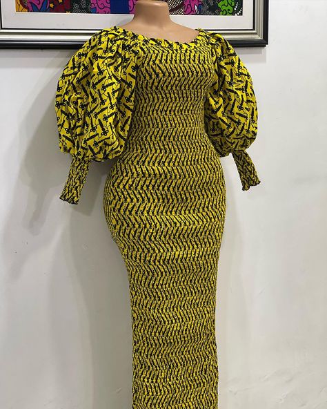 Fashion Designer🇱🇷🇬🇳✂️👗 (@kdkollections_) • Instagram photos and videos Stretchy Material Dress Styles, Chitenge Patterns, African Print Pants, Stretchy Bodycon Dress, Afro Fashion, Classy Gowns, African Print Dress Ankara, Best African Dresses, African Print Dress Designs