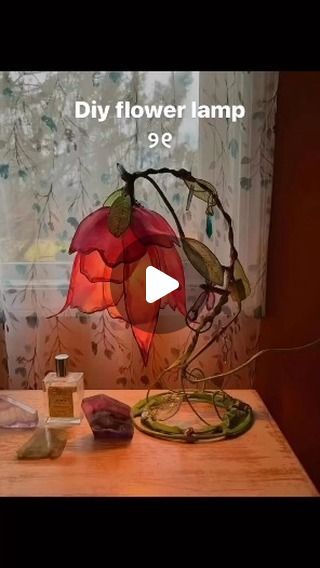 Diy Flower Lamp Tutorial, Flower Lamp Shade Diy, Flower Lamp Diy, Diy Mushroom Lamp, Stop Pollution, Flower Lamp Shade, Flower Pedals, Flower Lamp, Organza Flowers