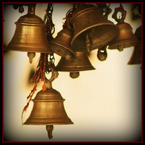 Altar Offerings, Temple Bell, Ringing Bell, Hanuman Hd Wallpaper, Temple Bells, Door Knobs And Knockers, Reference Board, India Images, Collage Art Projects