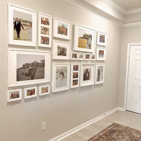 Family Photo Gallery Wall, Picture Wall Living Room, Rooms Decoration, Modern Farmhouse Decor Ideas, Family Pictures On Wall, Family Gallery Wall, Photo Wall Display, Family Photo Wall, Gallery Wall Layout