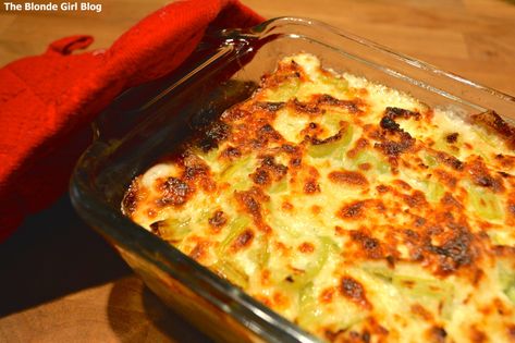 Stuffed Hungarian Peppers, Banana Pepper Dip, Hungarian Stuffed Peppers, Hungarian Peppers, Pepper Dip Recipe, Sweet Pepper Recipes, Pepper Dip, Stuffed Pepper Dip, Veggie Snacks