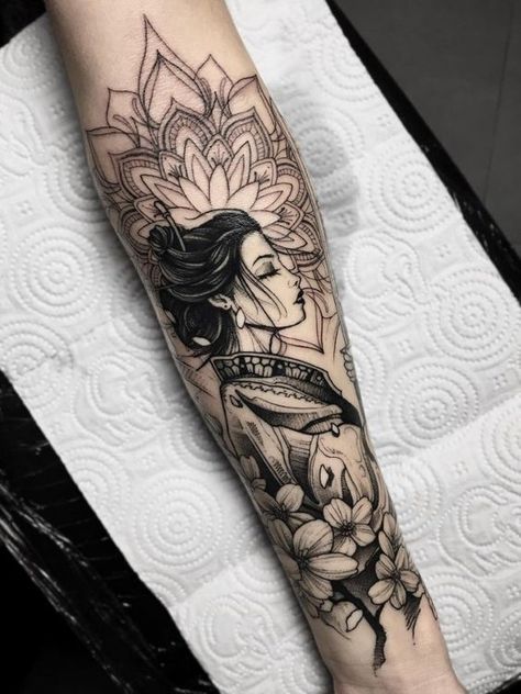 Beautiful geisha tattoo in a kimono tattooed on the arm | www.otziapp.com Geisha Tattoos, Geisha Tattoo, Kunst Tattoos, Cat Tattoos, Inspiration Tattoos, Forearm Tattoo Women, Tiny Tattoo, Arm Tattoos For Women, Sleeve Tattoos For Women