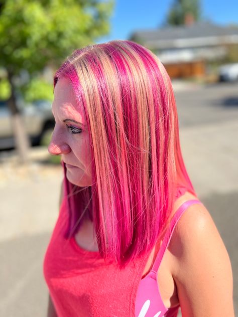 #pinkhair #chunkyhighlights #hairstyles #hairgoals #hairideas #nevada #pink #highlights #vividhaircolor Hot Pink And Blonde Hair, Hot Pink Highlights In Blonde Hair, Blonde With Hot Pink, Pink Chunky Highlights In Blonde Hair, Light Pink Chunky Highlights, Pink Chunky Highlights, Chunky Pink Highlights In Blonde Hair, Pink Highlights In Blonde Hair, Bubble Gum Pink And Blonde Hair