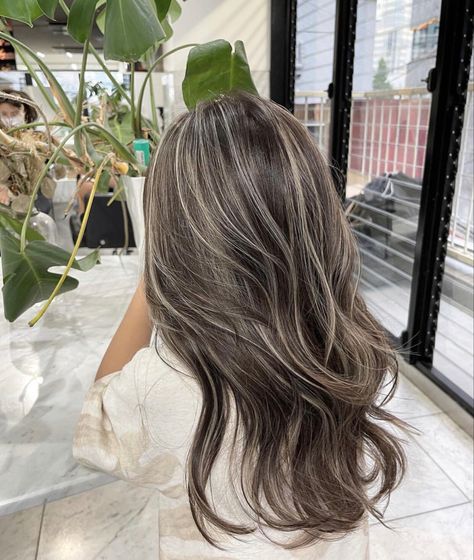 Ash Brown Hair Balayage, Ash Blonde Hair Balayage, Blonde Highlights On Dark Hair, Black Hair Balayage, Brown Hair Looks, Ash Hair Color, Brown Hair Inspo, Hair Color Streaks, Brunette Hair With Highlights