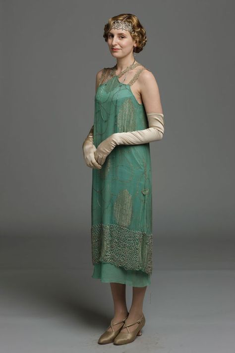 Character: Lady Edith Crawley (Lady Edith Pelham, Marchioness of Hexham) Downton Abbey Dresses 1920s Style, Lady Edith Crawley Fashion, Downton Abbey Fashion Dresses, Downton Abbey Edith, Edith Downton Abbey, Lady Edith Crawley, Downton Abbey Clothes, Downtown Abbey Fashion, Edith Crawley