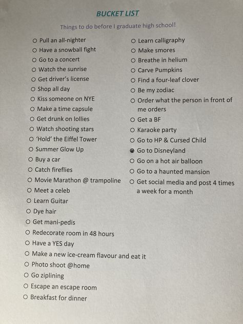 Sophomore Bucket List, Sophmore Year Bucketlist, Freshmen Year Bucket List, Senior Year Bucket List 2024, College Freshman Bucket List, Highschool Bucket List Freshman, Freshman Bucket List High School, Sophomore Year Bucket List, Junior Year Bucket List