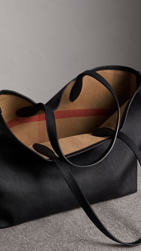 The Medium Doodle Tote in Coated Canvas in Classic Check/black | Burberry Canada Burberry Store, Burberry Tote Bag, Burberry Tote, Fragrances For Women, The Medium, Beautiful Handbags, Burberry Handbags, Prada Handbags, Tote Bag Leather