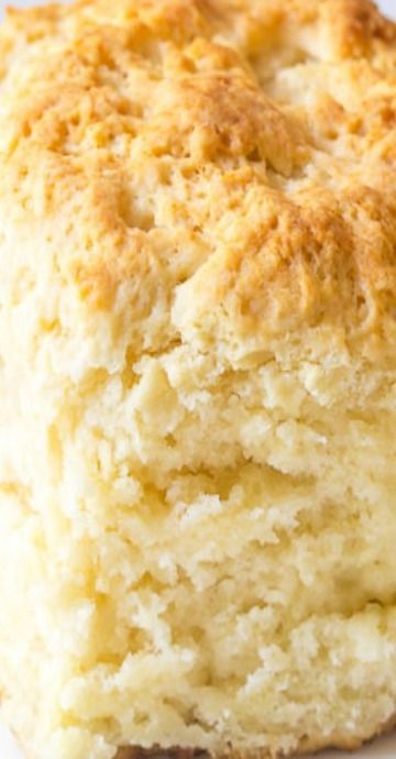 Cat Head Buttermilk Biscuits, Southern Cat Head Biscuits, Cat Head Biscuits Easy, Cats Head Biscuits, Cat Head Biscuits Recipes, Biscuit Recipe With Self Rising Flour, Cathead Biscuits Recipe, Buttermilk Bisquits, Cathead Biscuits