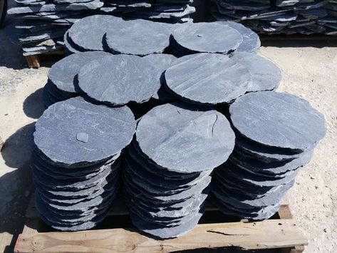 Round black slate flagstone stepping stone Slate Stepping Stones, Modern Stepping Stones, Round Stepping Stones Pathway, Black Stone Landscaping, Stepping Stones For Garden, Landscape Stepping Stones, Stepping Stones Pathway, Round Stepping Stones, Flagstone Steps