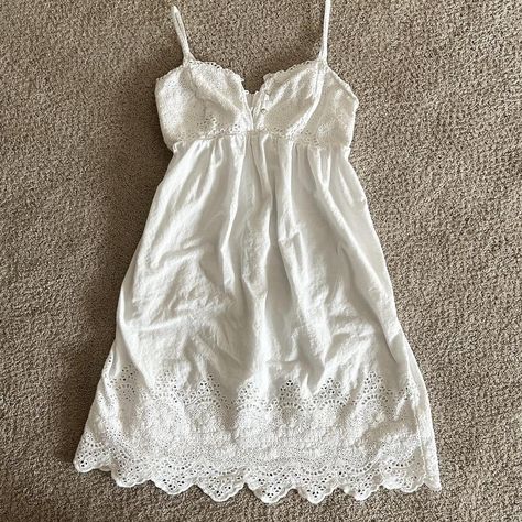 Rachel Ashwell White Y2K sundress 🤍 Midi length... - Depop Sundress Midi, Sundress White, White Y2k, Rachel Ashwell, White Sundress, Dress Y2k, Midi Sundress, Y2k Summer, Dress With Lace