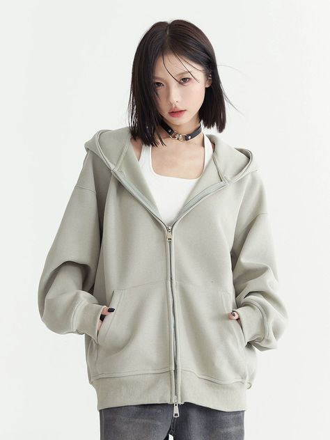 ❤︎Unisex Overloose Hooded Zipper Hoodie❤︎ Person Wearing Hoodie Reference, Person In Hoodie, Person Wearing Hoodie, Hoodie References, Hoodie Poses, Hoodie Outfits Women, Hoodie Drawing Reference, Girl With Hoodie, Chunky Hoodie