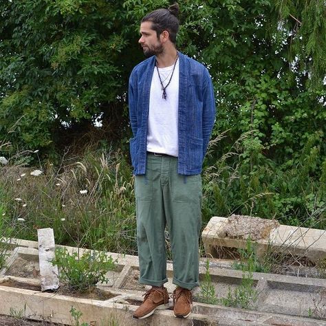 Army Pants Outfit, Fatigue Pants, Army Pants, Army Surplus, Utility Pants, Well Dressed Men, Mens Streetwear, How To Style, Pants Outfit